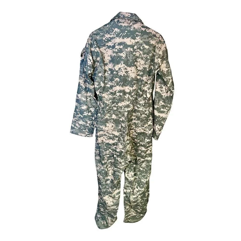 US Military Mechanics Coveralls Mens Size Small Universal Digital Camouflage NWT